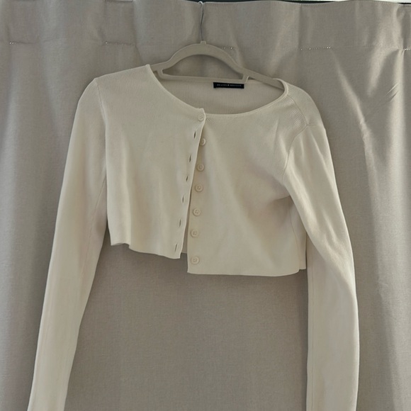 Brandy Melville cardigan - Picture 1 of 1